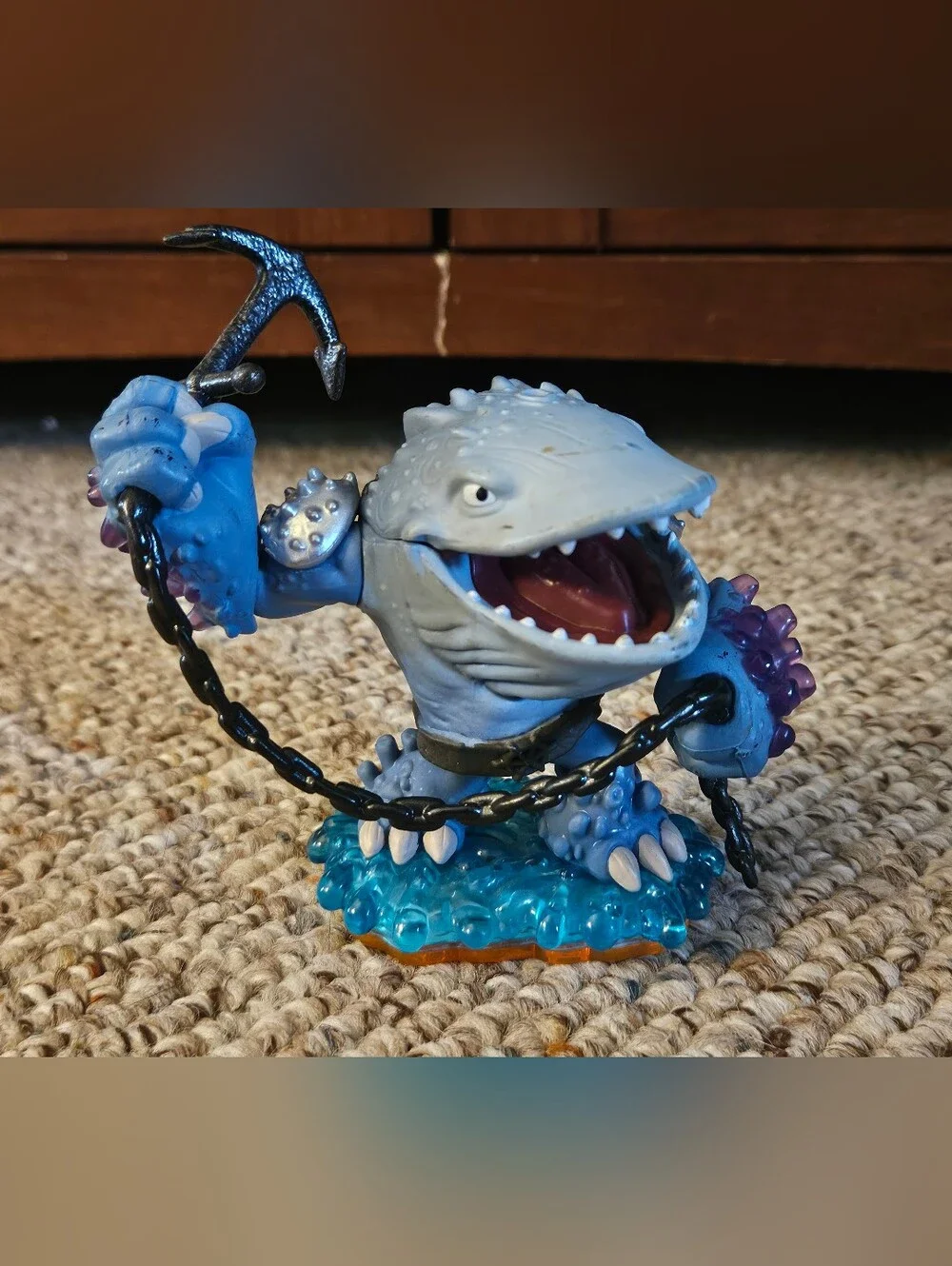 Skylanders Giants Thumpback With The Card
